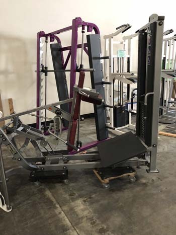 Hammer Strength MTS V-Squat