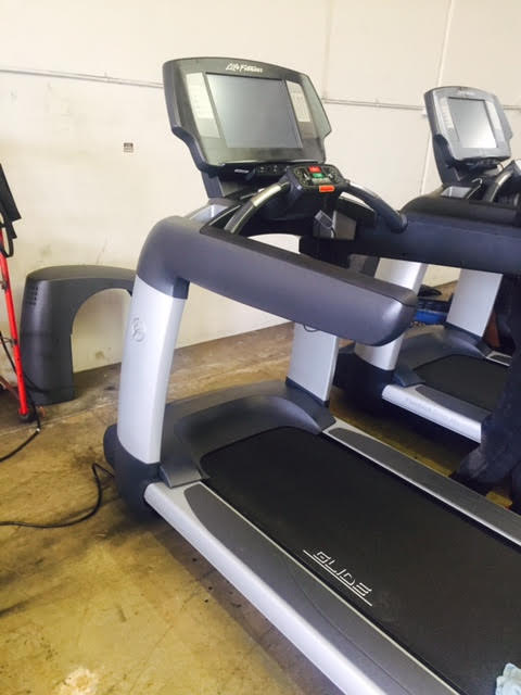 Life Fitness 95t Commercial  Engage Treadmill. Call Now For Lowest Pricing Guaranteed!