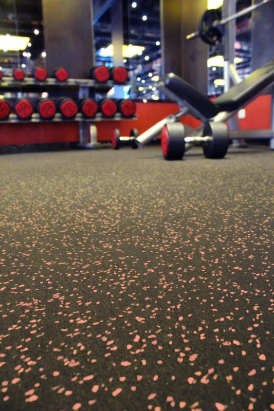RED SPECKLE RUBBER FLOORING PALLET (8 ROLLS OF 8 MM FLOORING)