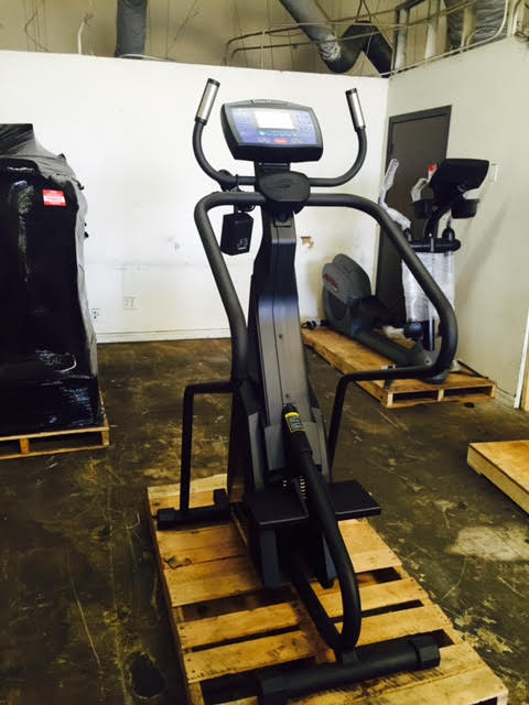 Stairmaster Commercial 4600PT/CL. Call Now for Lowest Pricing Guaranteed!
