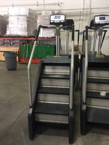 Stairmaster 7000PT Gray Console-Remanufactured .Call 888-502-2348 for Lowest Price